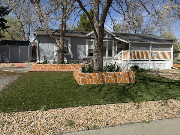 1999  Mobile Home For Sale