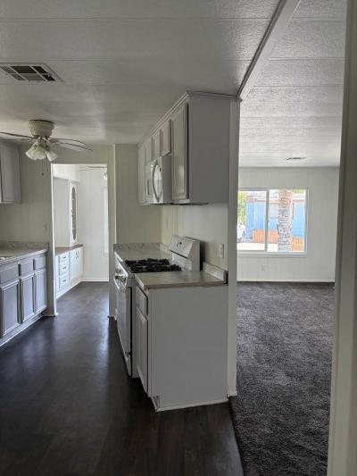 Photo 4 of 8 of home located at 1134 Villa Calimesa Spc 106 Calimesa, CA 92320