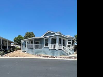 Photo 4 of 28 of home located at 21201 Jimpson Way Canyon Country, CA 91351