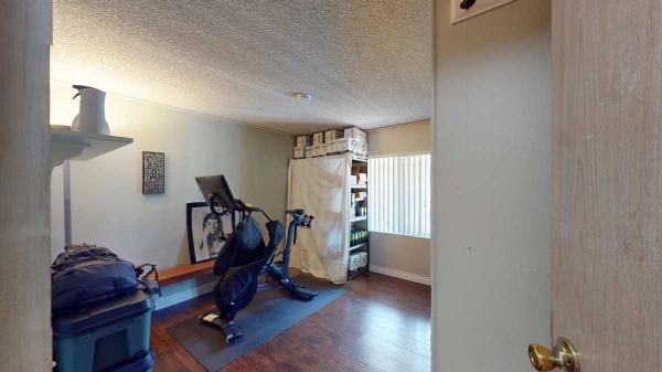 1989 Goldenwest Manufactured Home