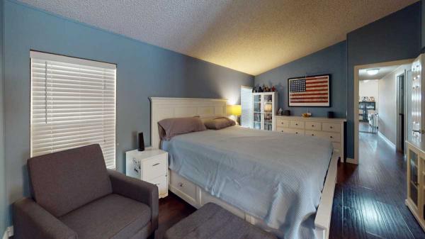 1989 Goldenwest Manufactured Home