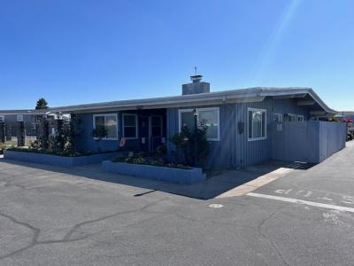 Photo 4 of 10 of home located at 903 W. 17th Street, #96 Costa Mesa, CA 92627
