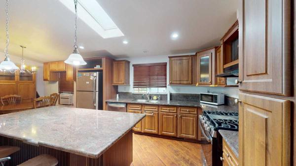 2010 Palm Harbor Kingsbrook Manufactured Home