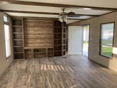 Photo 5 of 9 of home located at 128 Riverbank Run Hampton, TN 37658