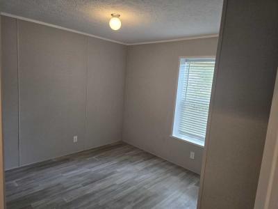 Photo 5 of 12 of home located at 4511 Dirt Rd #39 Joplin, MO 64801