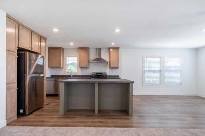 Photo 3 of 7 of home located at 601 N Kirby St Spc 423 Hemet, CA 92545