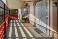 2000 Golden West Homes GC56002A Mobile Home