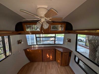 Photo 5 of 12 of home located at 6283 Carl Shepard Drive Ruskin, FL 33570