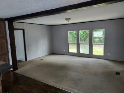 Photo 5 of 12 of home located at 1111 Florida Ave. SW Denham Springs, LA 70726