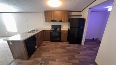 Photo 5 of 18 of home located at 1000 Renaud Dr Lot 74 Scott, LA 70583