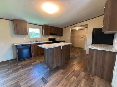Photo 2 of 16 of home located at 812 Schuessler St Roanoke, AL 36274