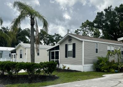 Photo 2 of 15 of home located at 7125 Fruitville Rd 1098 Sarasota, FL 34240