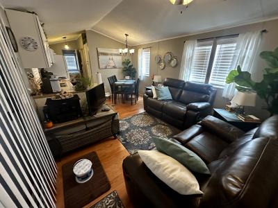 Photo 5 of 15 of home located at 7125 Fruitville Rd 1098 Sarasota, FL 34240