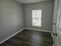 1984 LIBERTY Manufactured Home