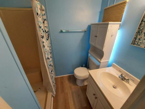 1990 Fleetwood Manufactured Home