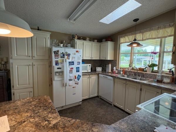 1993 Homes of Merit Mobile Home