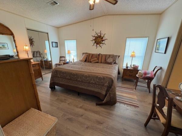 1993 Homes of Merit Mobile Home