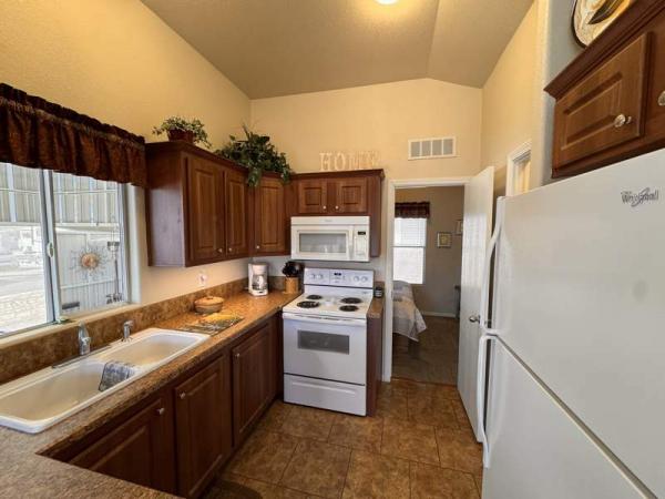 2014 Sprienta Manufactured Home