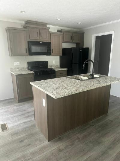 Mobile Home at 13318 S. Dixie Hwy. # 36 Holly, MI 48442