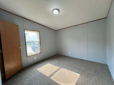 Photo 5 of 6 of home located at 4462 Covington Circle Jackson, MI 49201