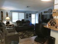 1985 CAVCO Sunburst Manufactured Home