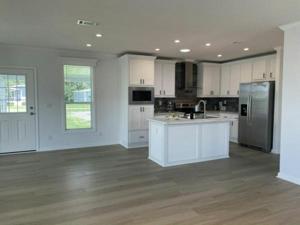 2024 Skyline - Ocala Bal Harbour w/ Den Mobile Home