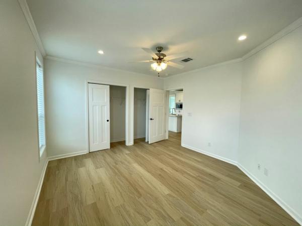 2024 Skyline - Ocala Bal Harbour w/ Den Mobile Home