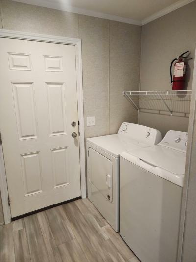 Photo 2 of 28 of home located at 1000 Chateau Monroe, MI 48161