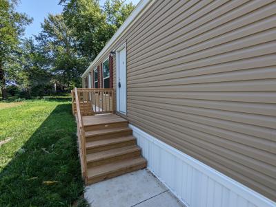 Photo 3 of 22 of home located at 51 Loraine Drive Galesburg, IL 61401