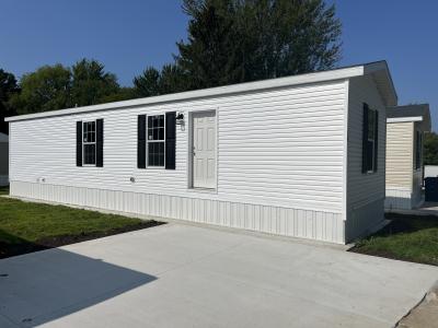 Photo 2 of 40 of home located at 6610 Lear Nagle Rd #14 #14 North Ridgeville, OH 44039