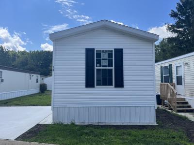 Photo 5 of 40 of home located at 6610 Lear Nagle Rd #14 #14 North Ridgeville, OH 44039