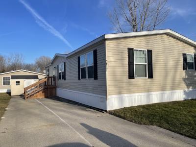 Mobile Home at 58194 Hillchester Rd Washington, MI 48094