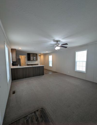 Photo 2 of 8 of home located at 25252 Carmel Woodhaven, MI 48183