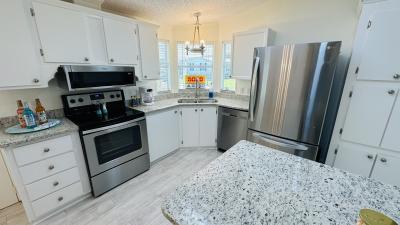 Photo 4 of 23 of home located at 2616 S. Pebblebrook Dr. Homosassa, FL 34448