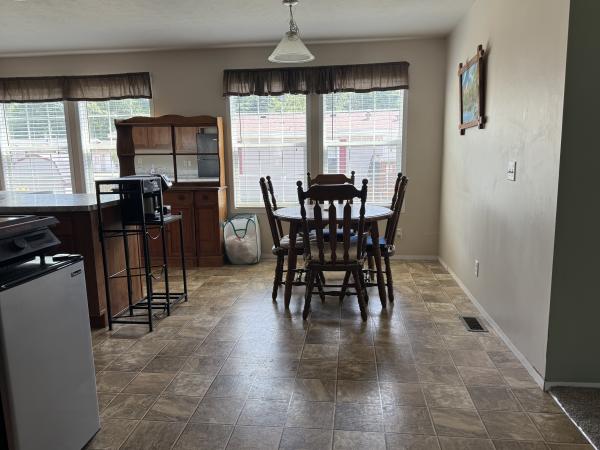 2012 Crest Mobile Home