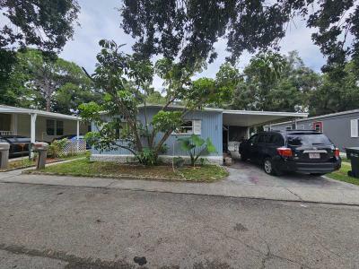 Photo 3 of 32 of home located at 7501 142nd Ave N Largo, FL 33771