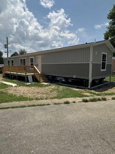 Mobile Home at 304 Wilma Avenue Lot 50 Louisville, KY 40229