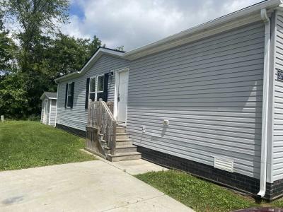 Mobile Home at 32707 Susan Ct New Haven, MI 48048