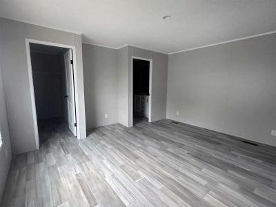 Photo 3 of 5 of home located at 564 Shady Brook Heights Greenwood, IN 46142