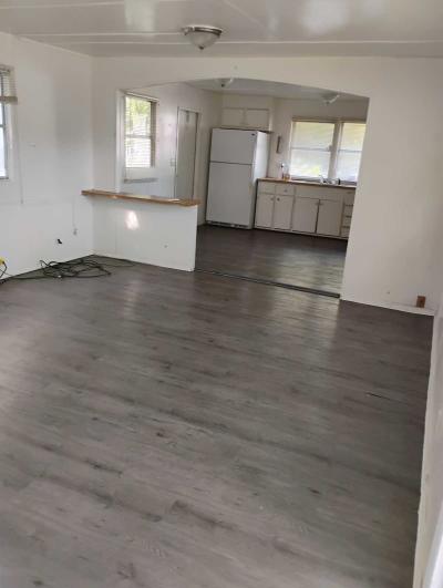 Photo 2 of 18 of home located at 1701 Skipper Rd   #161 Tampa, FL 33613