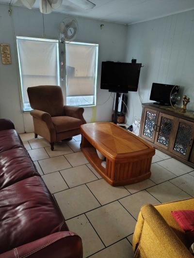 Photo 3 of 11 of home located at 6205 N Rome Ave. Lot 215 Tampa, FL 33604