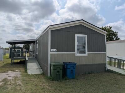 Photo 2 of 15 of home located at 139 Shady Grove Dr Sanger, TX 76266
