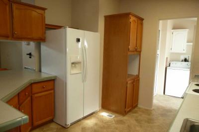 Photo 4 of 19 of home located at 2701 E Utopia Rd #185 Phoenix, AZ 85050
