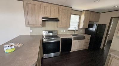 Photo 3 of 17 of home located at 6435 Crestway Rd Lot 41 San Antonio, TX 78239