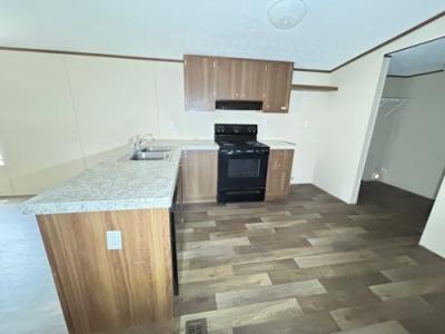 Photo 3 of 10 of home located at 720 S Shanks St #4 Clute, TX 77531