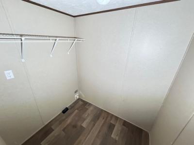 Photo 4 of 10 of home located at 720 S Shanks St #4 Clute, TX 77531