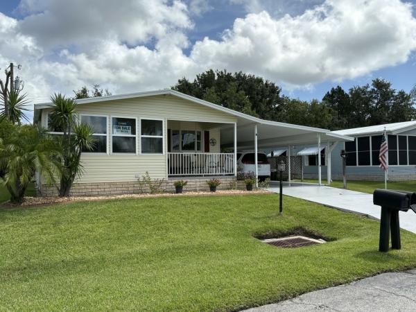 1993 Homes of Merit Mobile Home For Sale