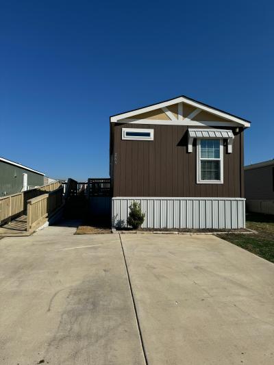 Mobile Home at 7109 W Loop 1604N Lot #289 San Antonio, TX 78254