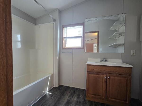 2005 Skyline Mobile Home
