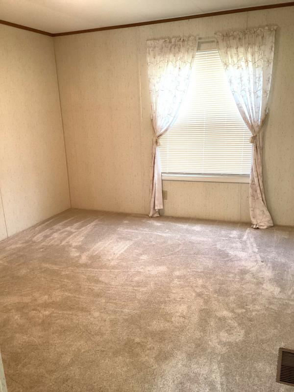 1987 Schult 6028-12 Mobile Home